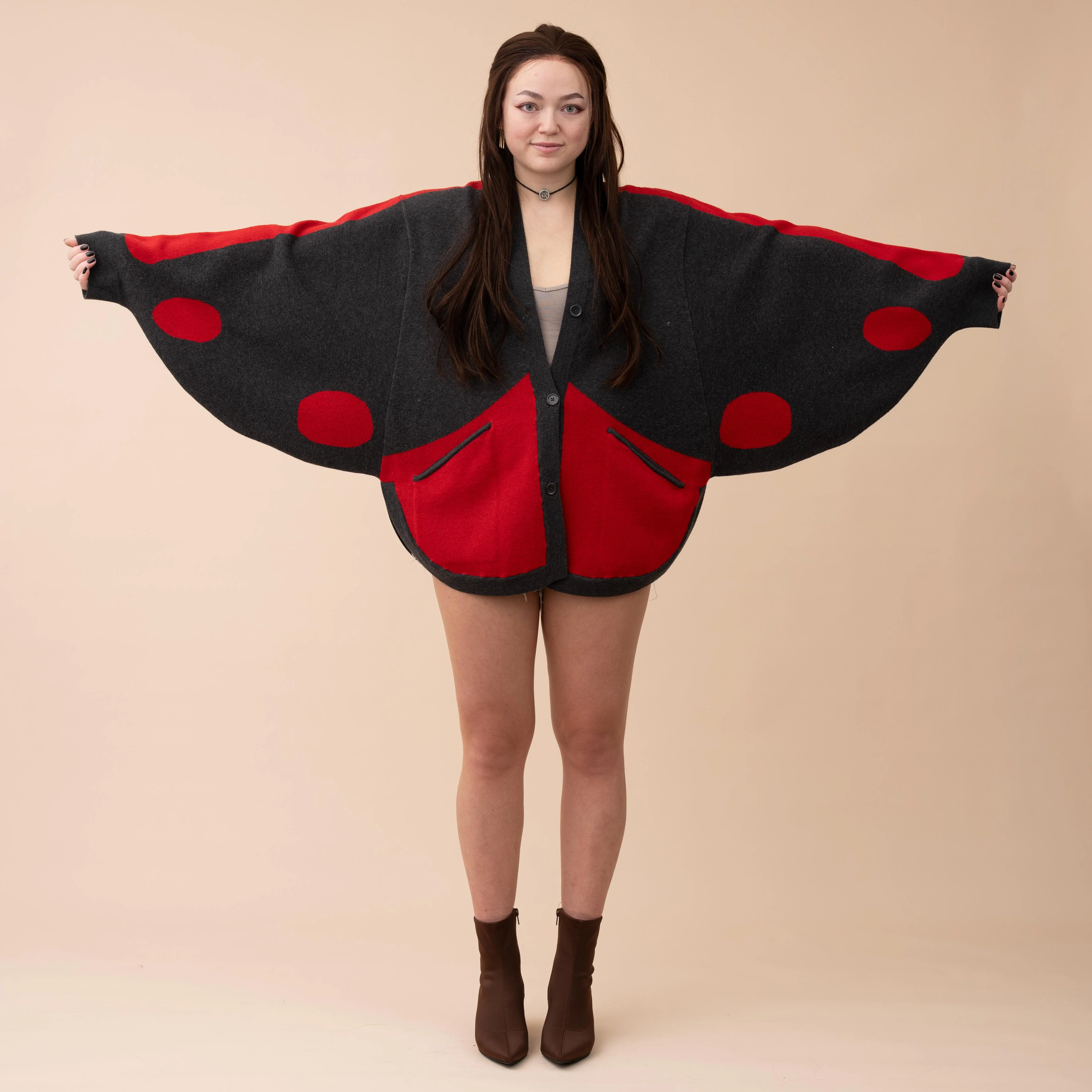 Cinnabar Moth Cardigan - Image 9