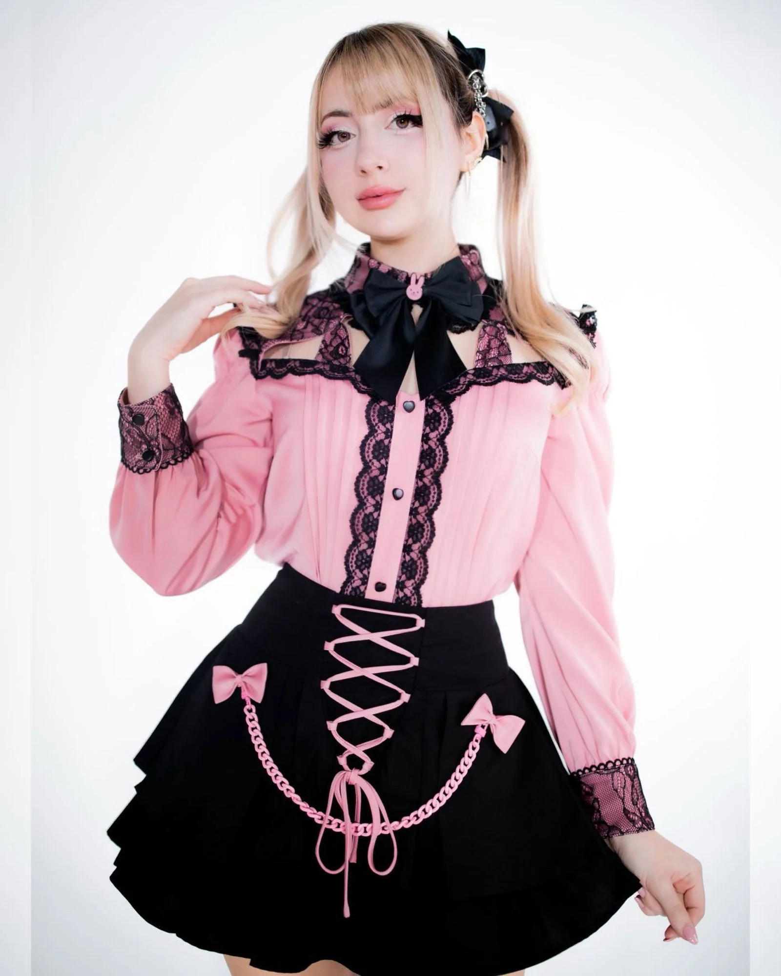 Cottontail Chaos Blouse - Image 3