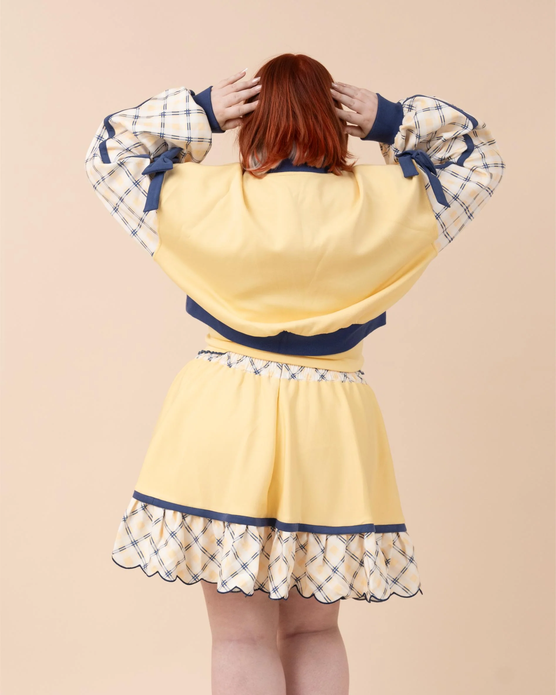 Cropped Butter Sweater - Image 4