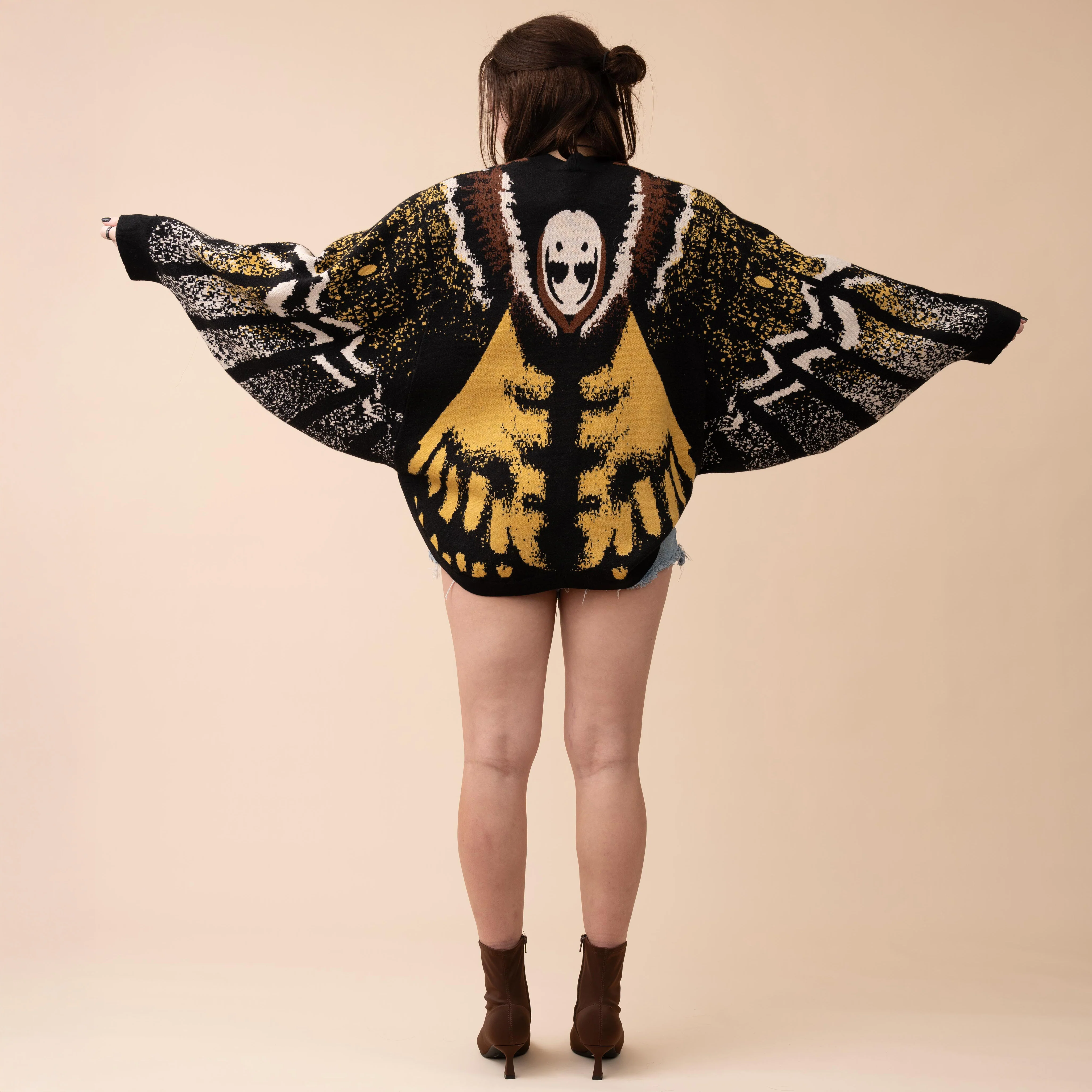 Death's Head Moth Cardigan - Image 11