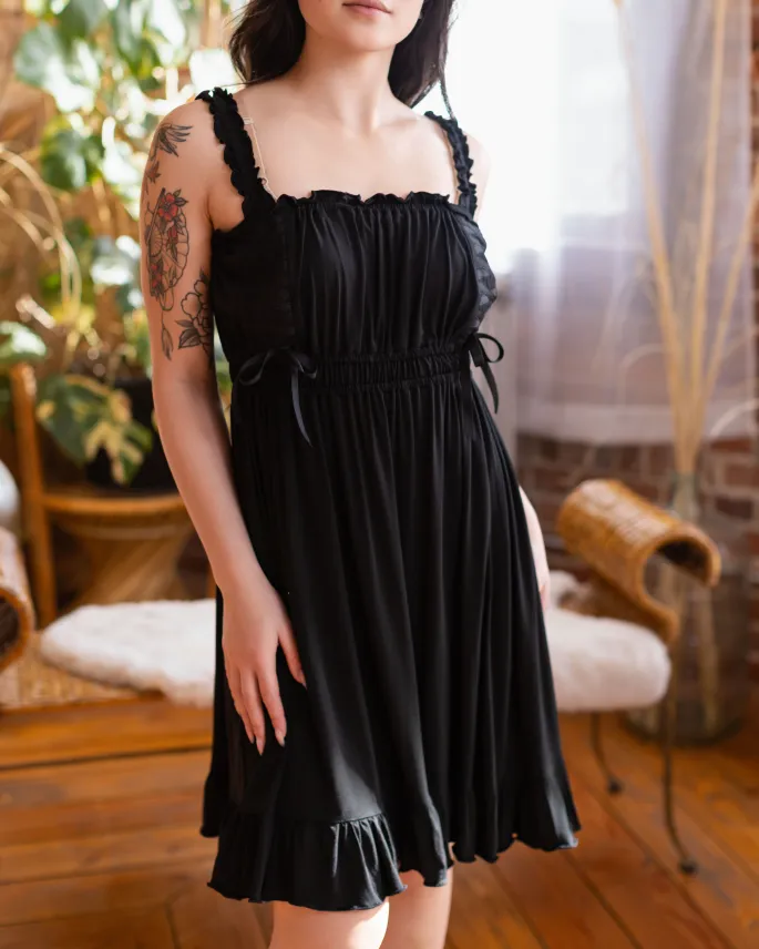 Goddess Nightgown in Black (Pre-Order CLOSED) - Image 3