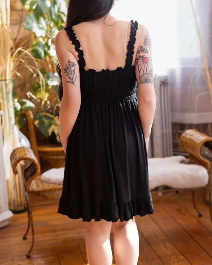 Goddess Nightgown in Black (Pre-Order CLOSED) - Image 4