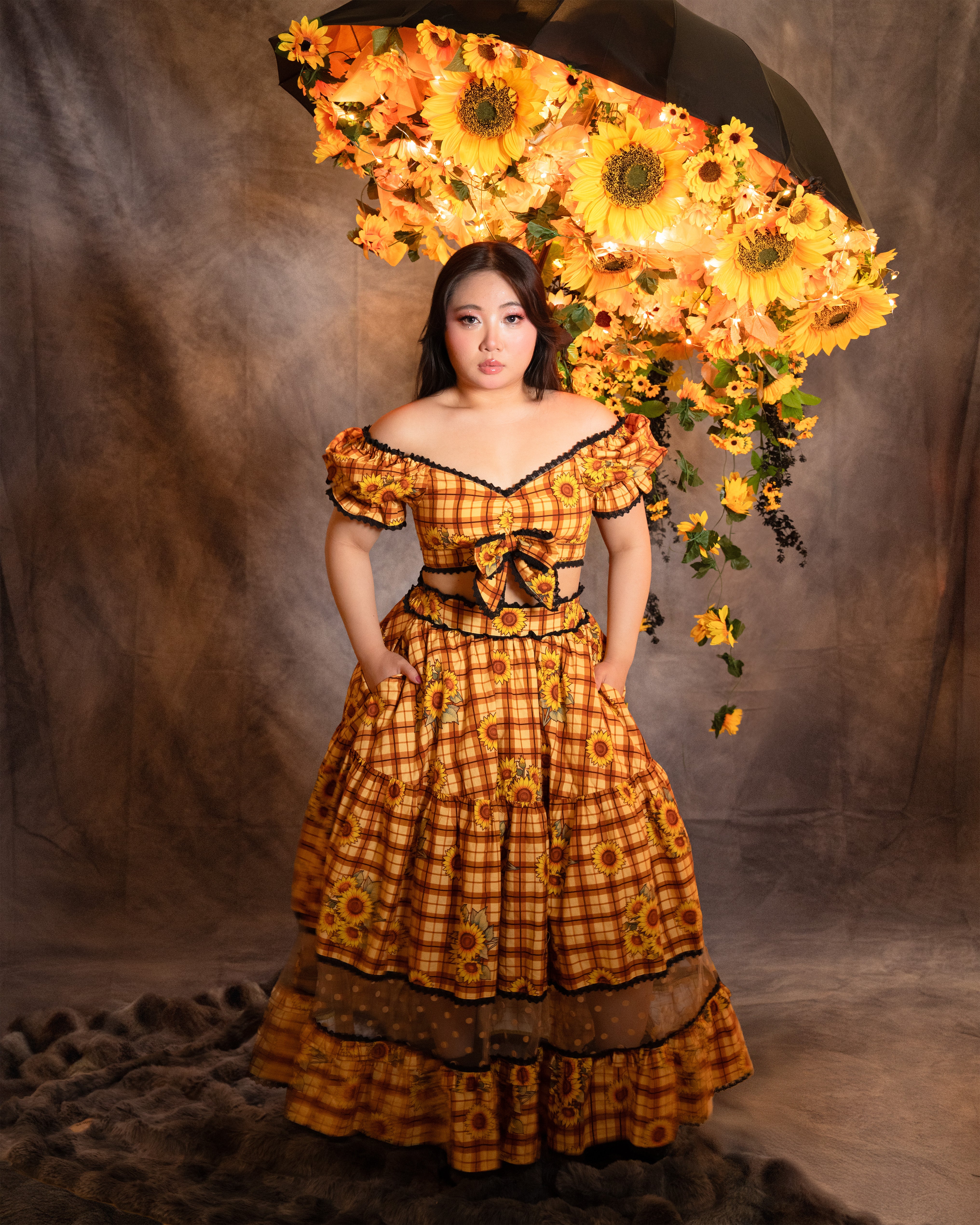 Sunflower Carousel Skirt (Pre-Order CLOSED) - Image 4